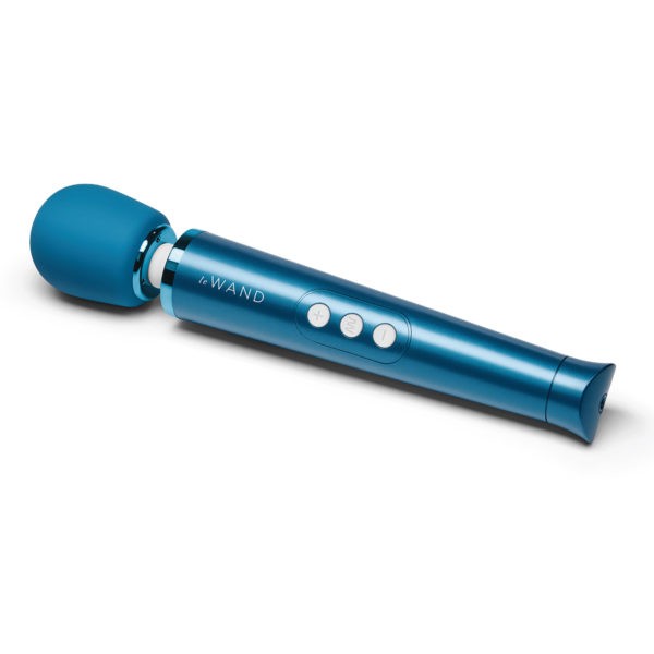 Le Wand Petite Blue