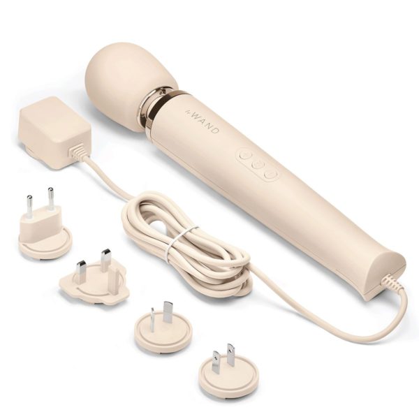 Le Wand Plug In Cream